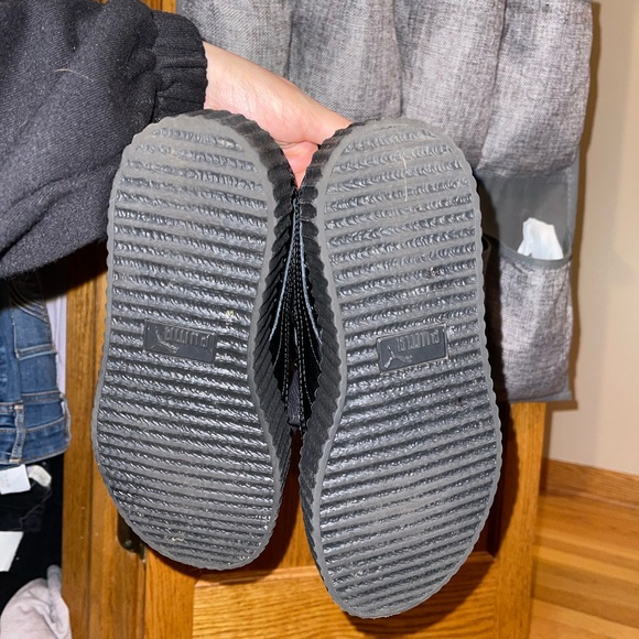 Fenty Black Puma shoes 5.5 - Picture 6 of 10